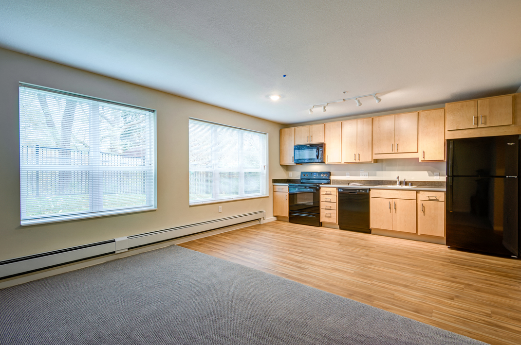 Eastside 1256 Image 1